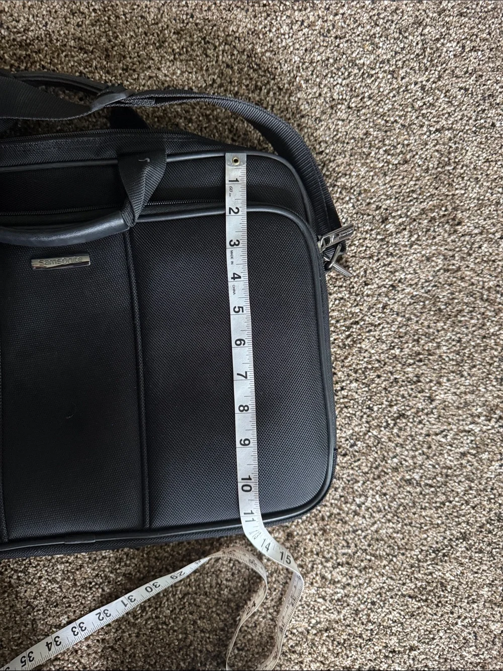 Samsonite Black Laptop Briefcase with Shoulder Strap